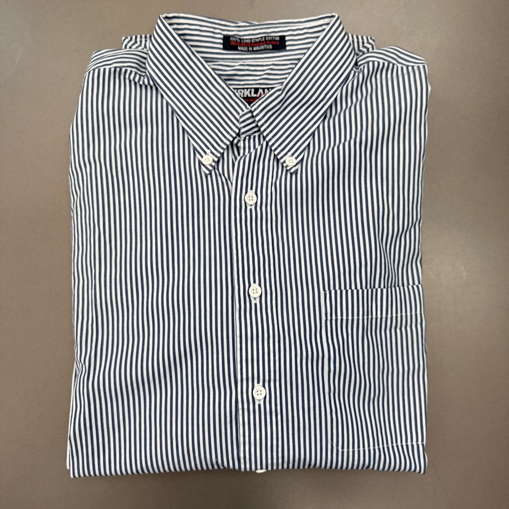 3/$10 🛒🛍️ Kirkland Signature Men's Striped Dress Shirt